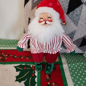 Festive Vintage Style Santa Claus Plush Decoration